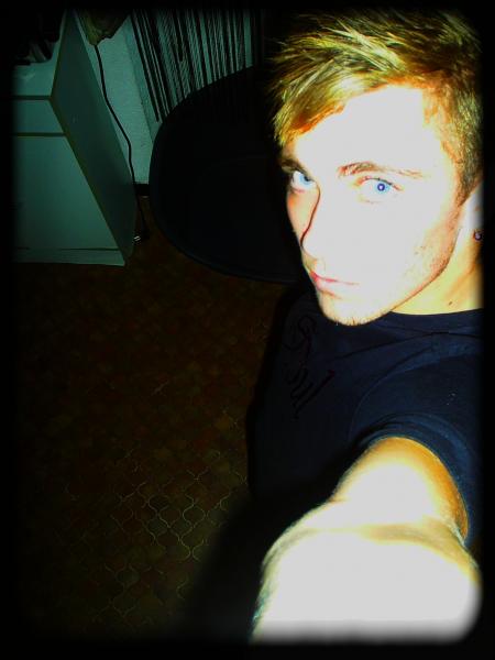 T0o0ommMmMmyy